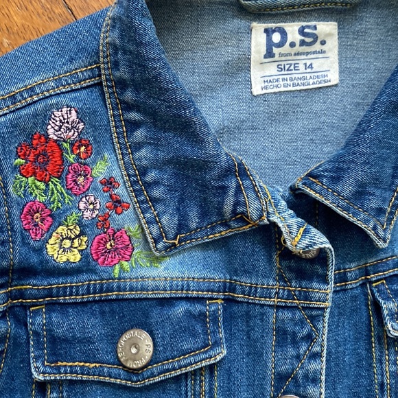 Embroidered denim jacket - Picture 2 of 3